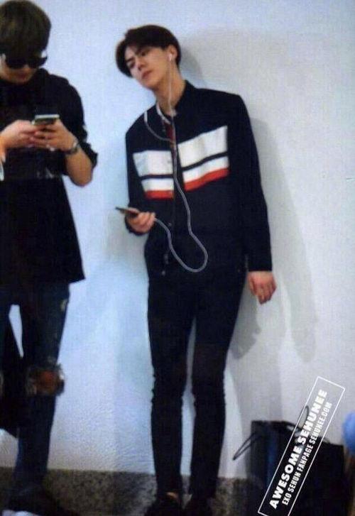 吴世勋吃瓜群众,瓜田李下，明星与吃瓜群众的互动风云