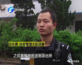 一群男人里吃瓜群众,揭秘男性社交圈中的八卦风云