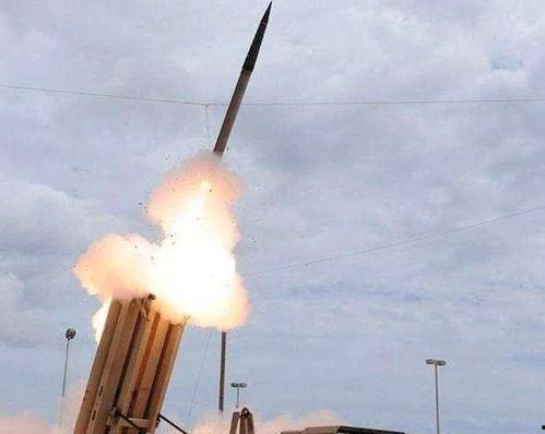 吃瓜群众围观火箭发射