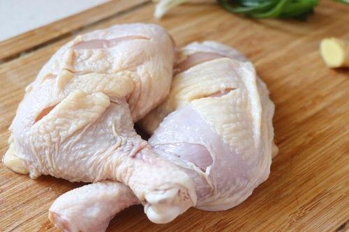 吃瓜群众猪头加鸡腿,揭秘吃瓜群众的美食狂欢